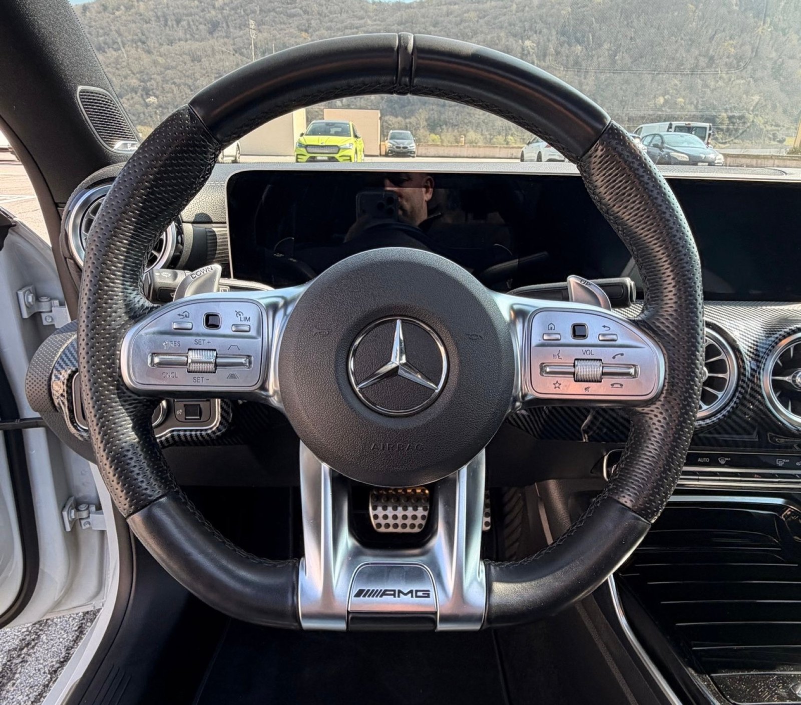 MERCEDES-BENZ CLA Shooting Brake 35 AMG 4Matic 7G-DCT - foto 14
