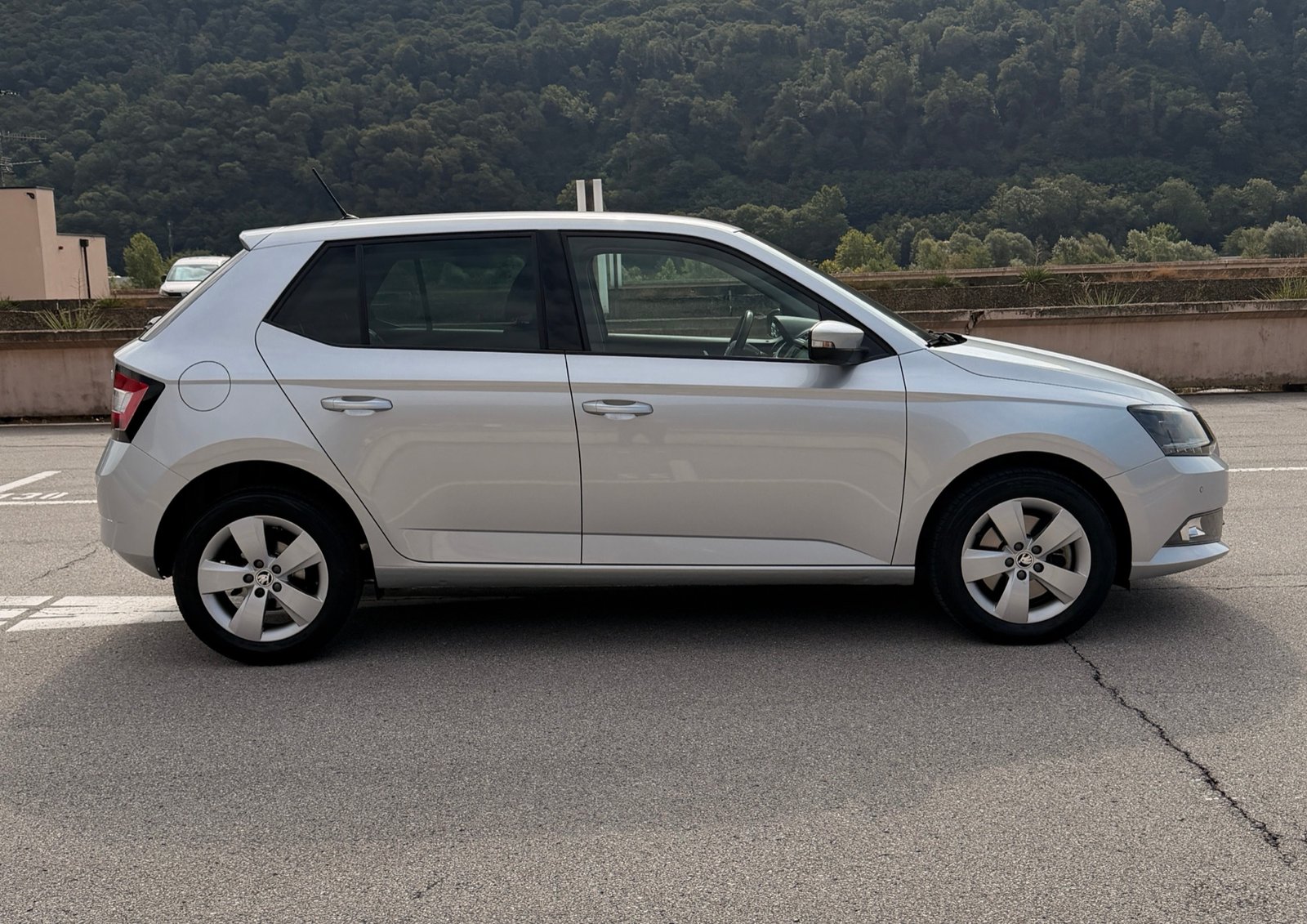 SKODA Fabia 1.0 TSI Ambition DSG - foto 8