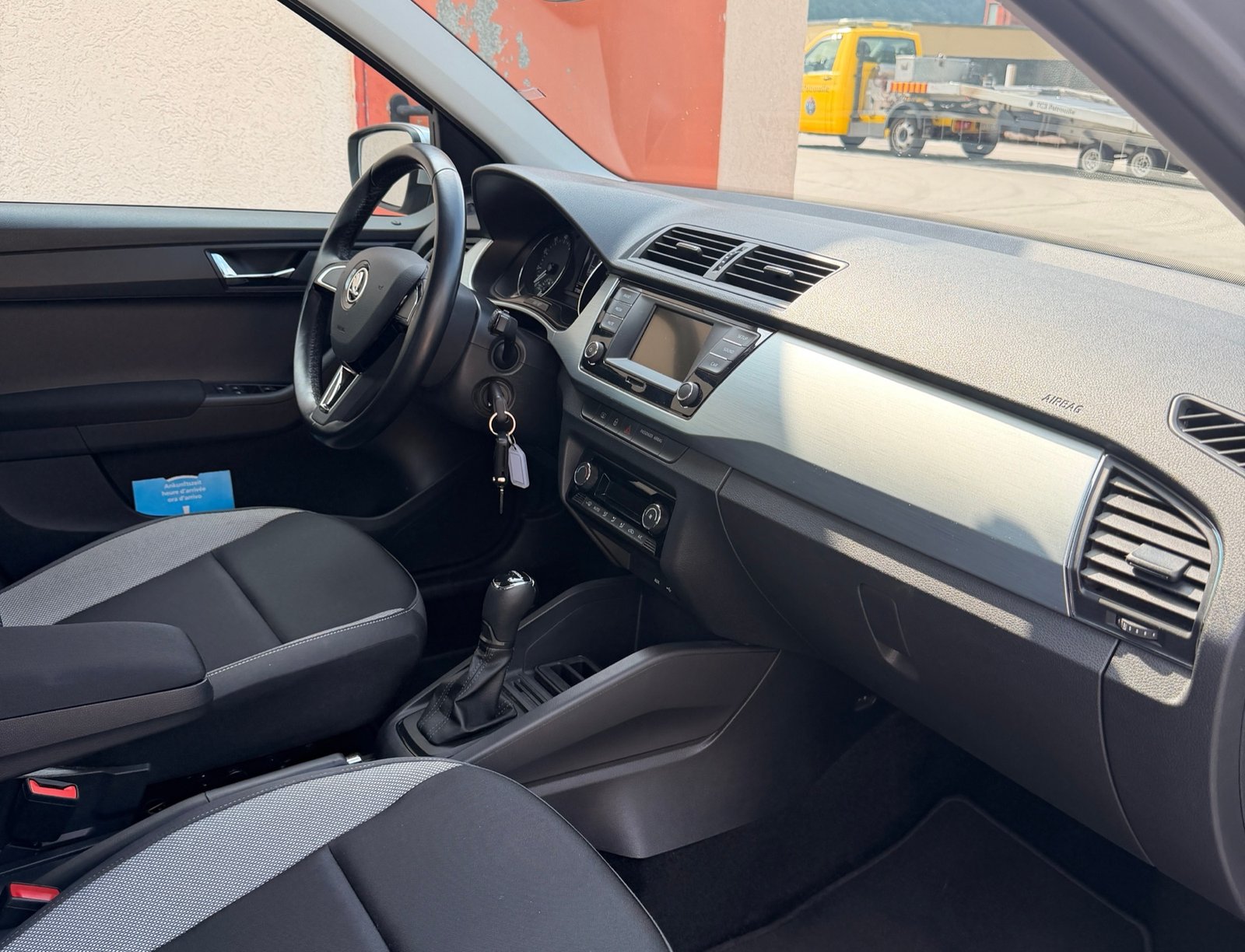 SKODA Fabia 1.0 TSI Ambition DSG - foto 10