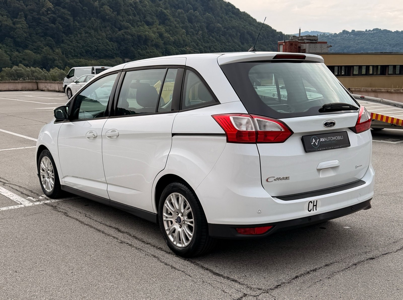 FORD Grand C-Max 1.6 TDCi Carving - foto 7