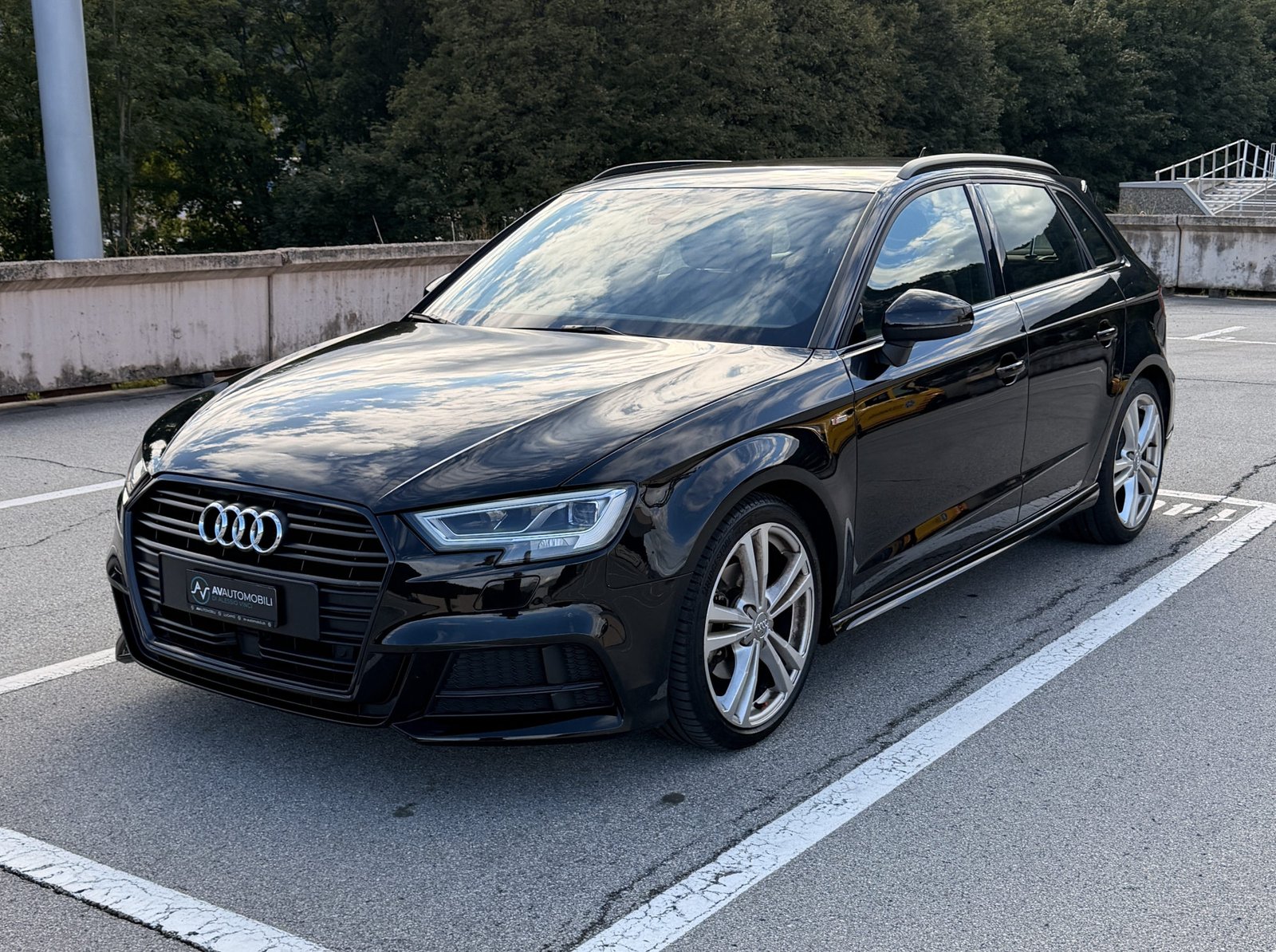 AUDI A3 Sportback 35 TFSI Sport S-tronic - vista principale