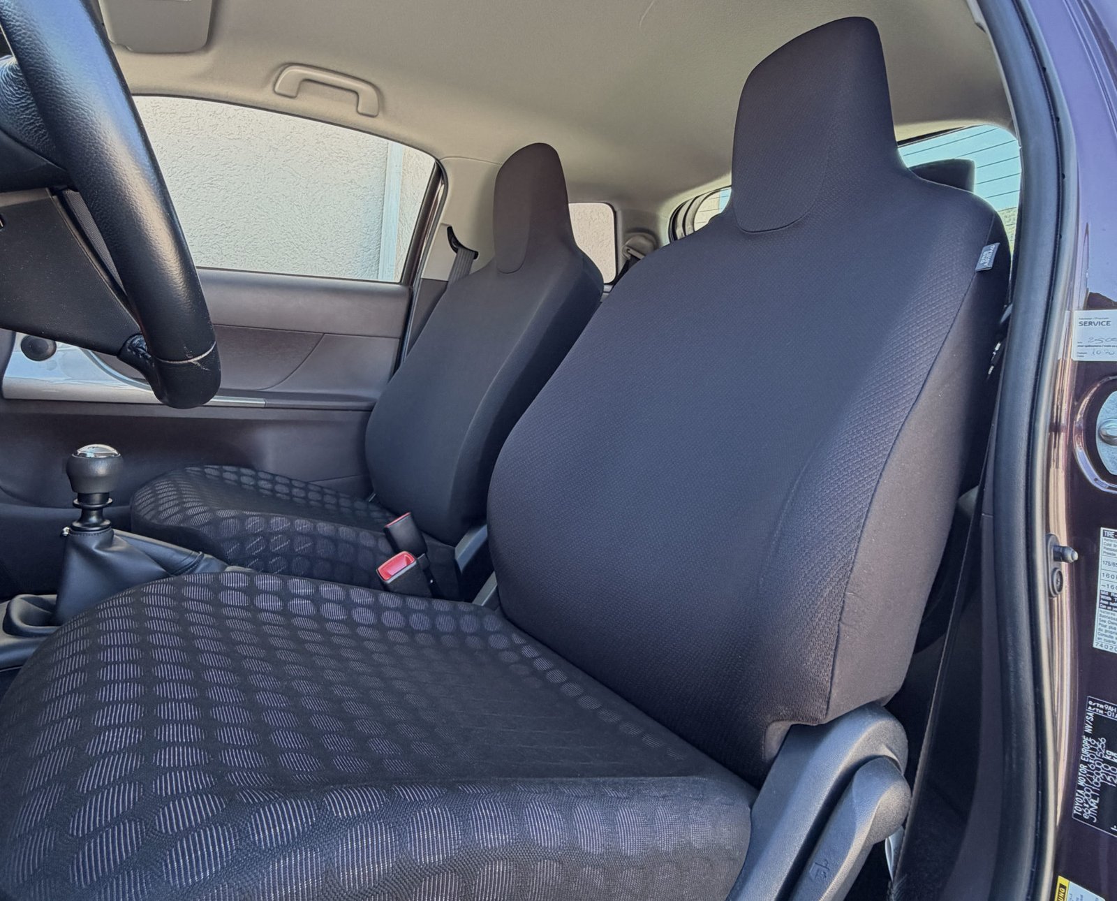 TOYOTA iQ2 1.0 VVT-i - galleria foto 4