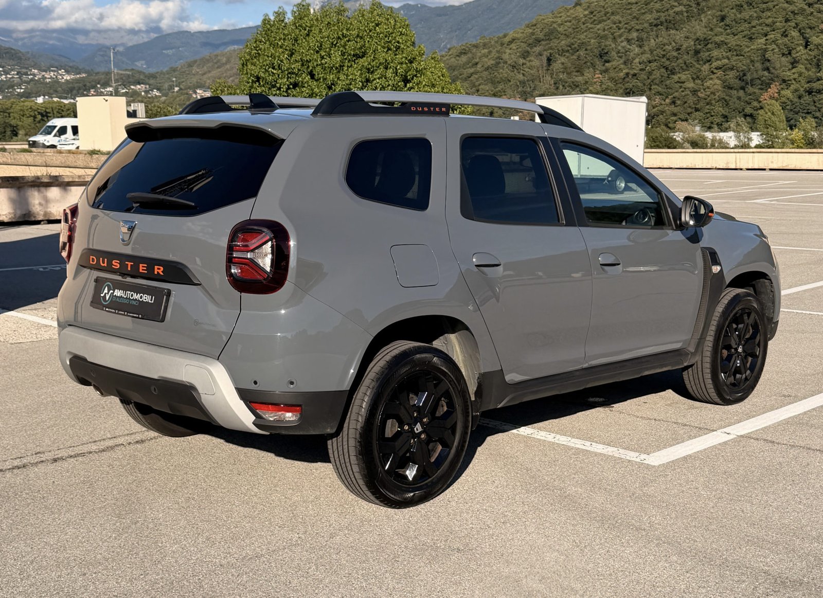 DACIA Duster TCe 150 Extreme EDC 4x2 - vista 2