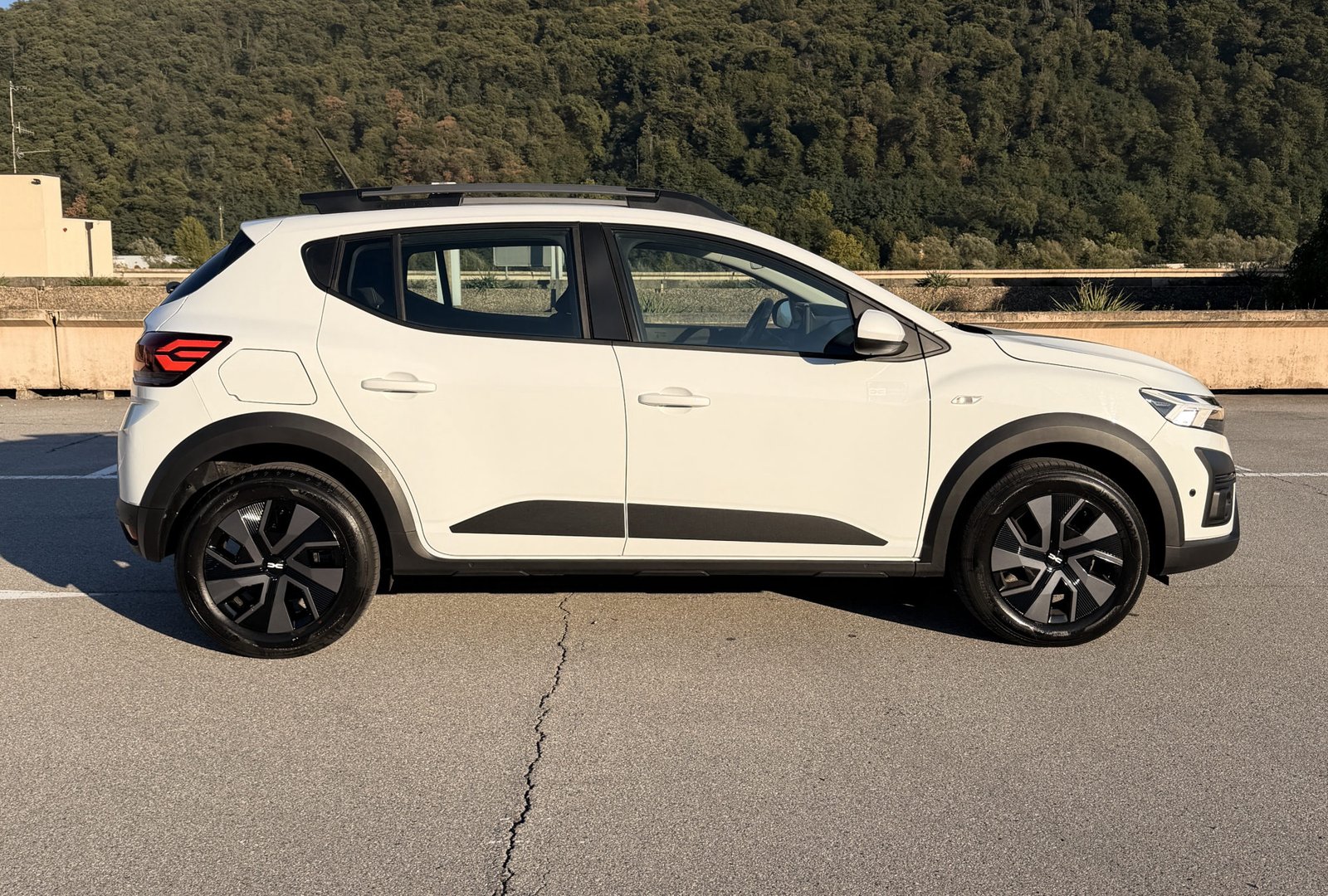 DACIA Sandero Stepway TCe 90 Expression CVT - vista 2