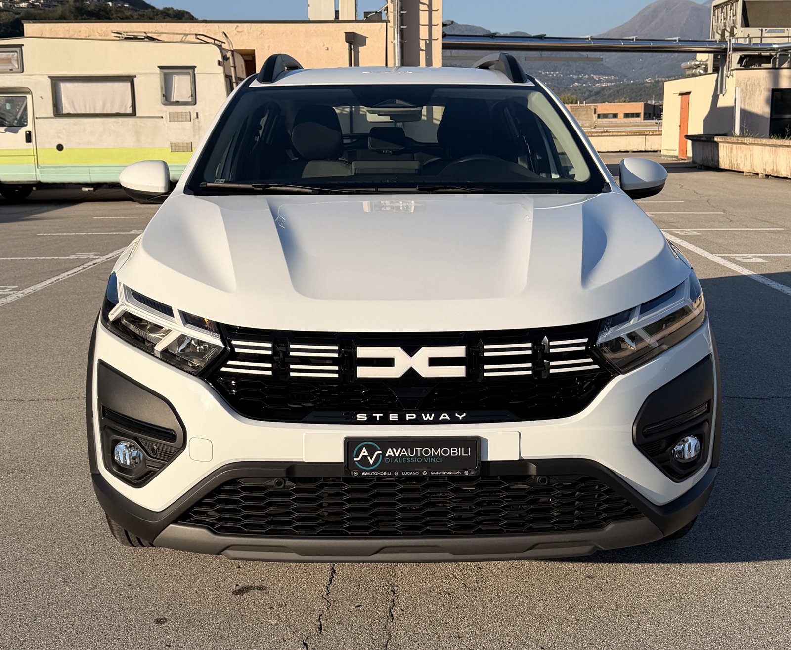 DACIA Sandero Stepway TCe 90 Expression CVT - vista 3